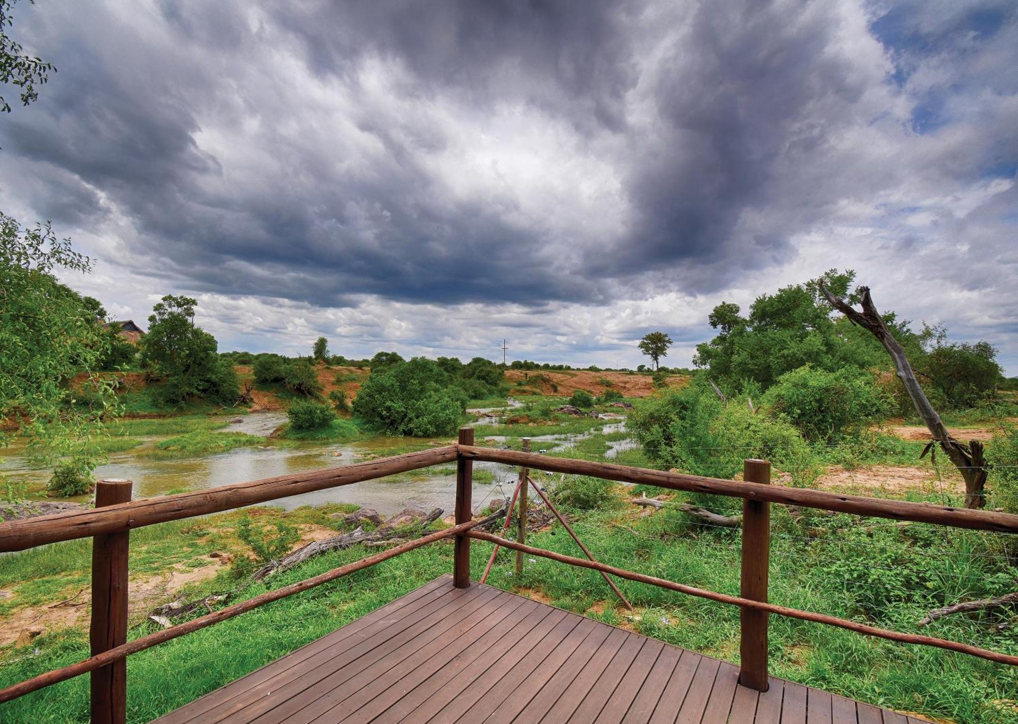 Madikwe River Lodge By Dream Resorts Madikwe Game Reserve Room photo